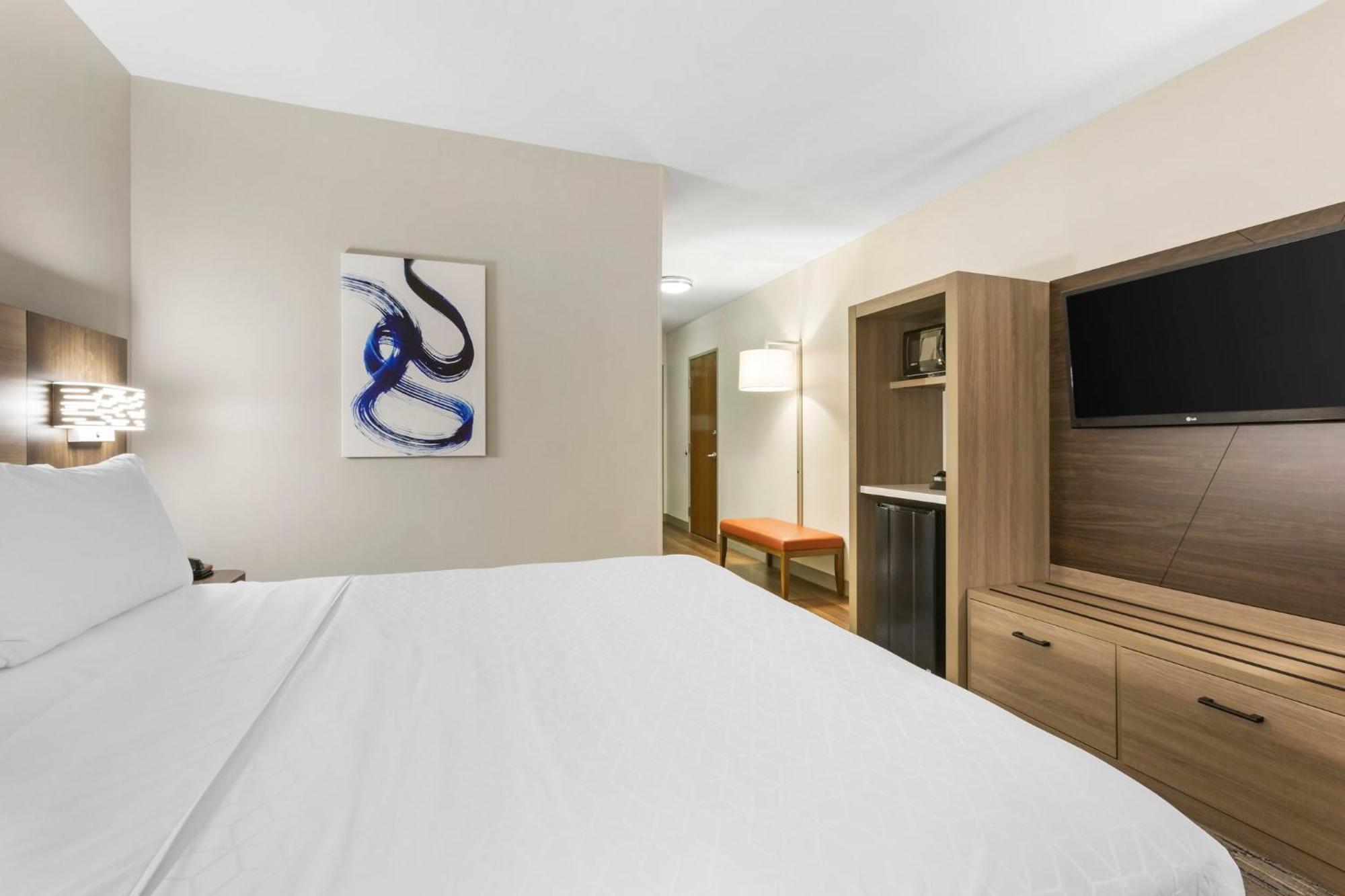 Holiday Inn Express Belgrade-Bozeman Area By Ihg Buitenkant foto
