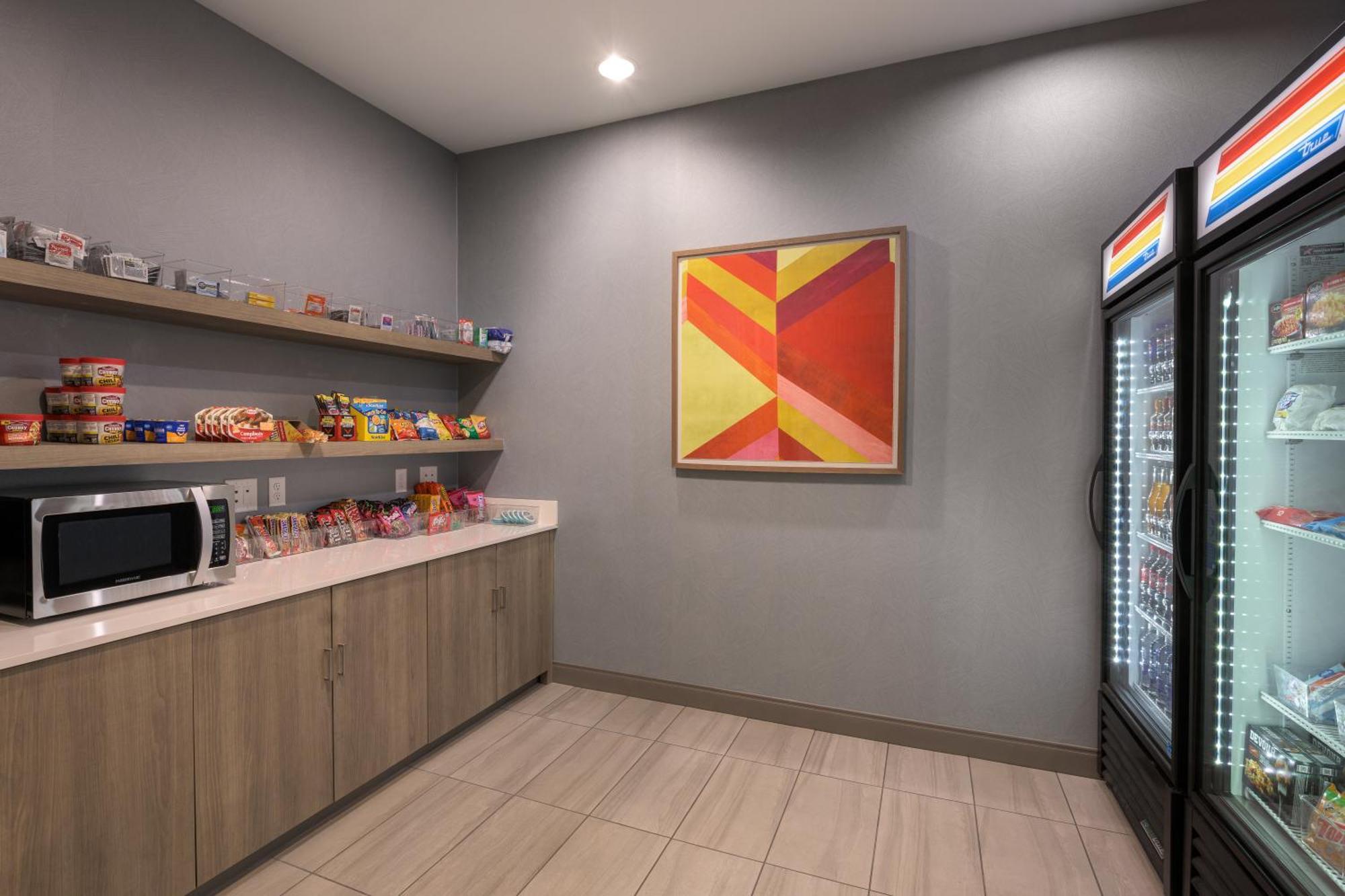 Holiday Inn Express Belgrade-Bozeman Area By Ihg Buitenkant foto