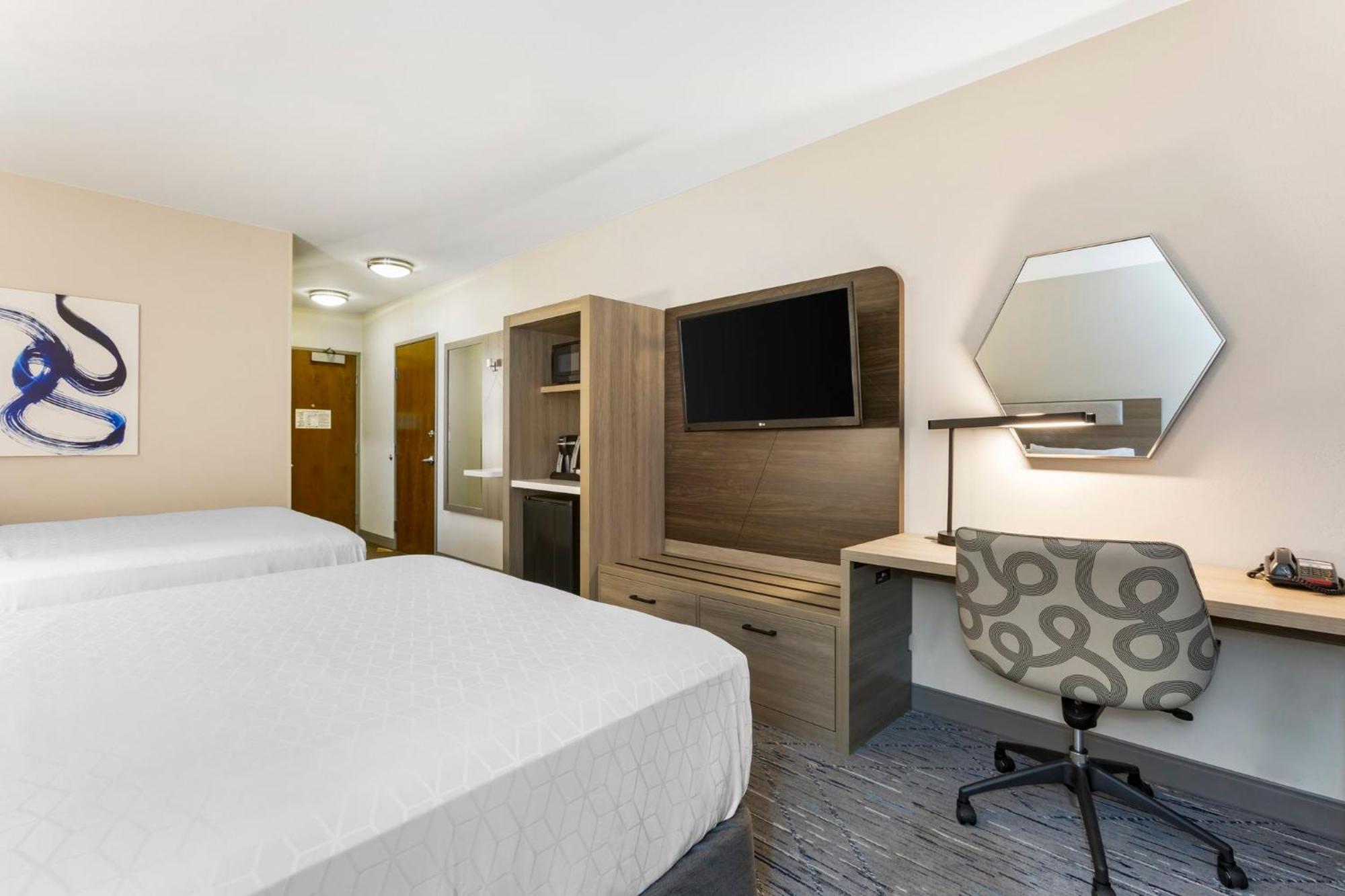 Holiday Inn Express Belgrade-Bozeman Area By Ihg Buitenkant foto