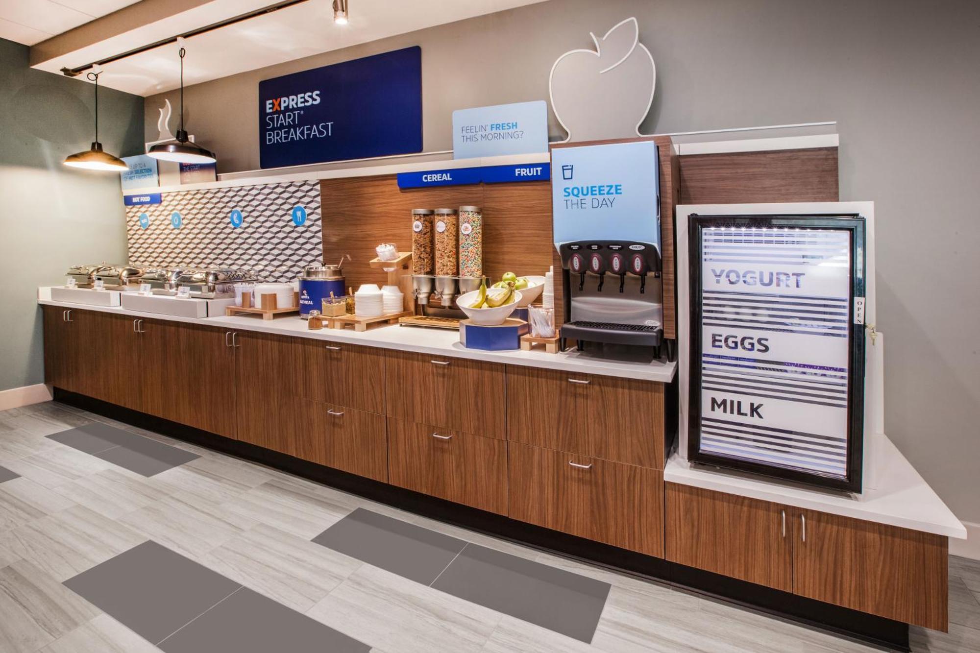 Holiday Inn Express Belgrade-Bozeman Area By Ihg Buitenkant foto